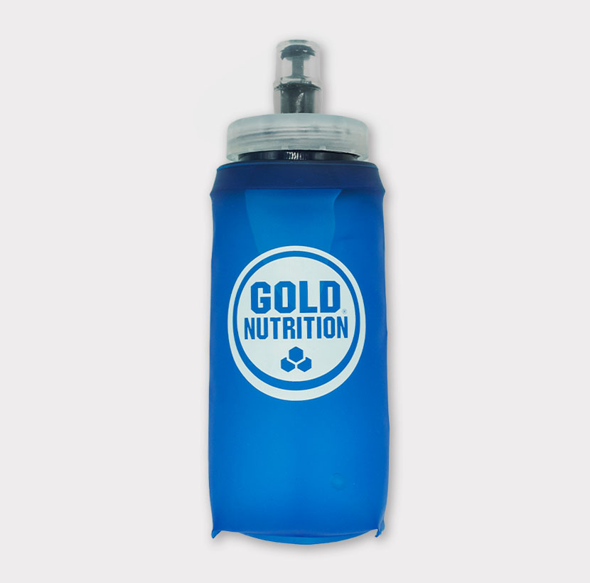 GoldNutrition sports bottle soft 300 ml, lightweight plastic water bottle with a screw-top lid for hydration during activities.